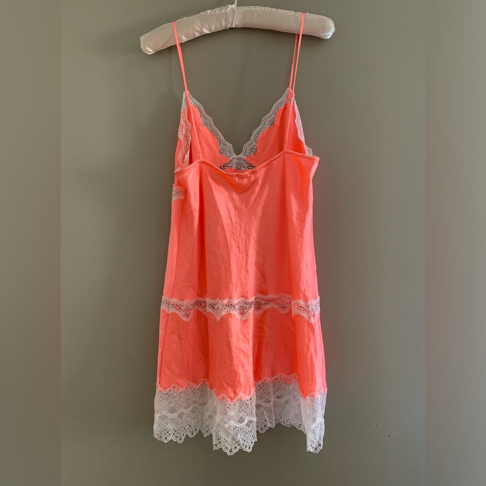 Victoria’s Secret lace lingerie slip dress adjustable straps size L - Picture 7 of 10